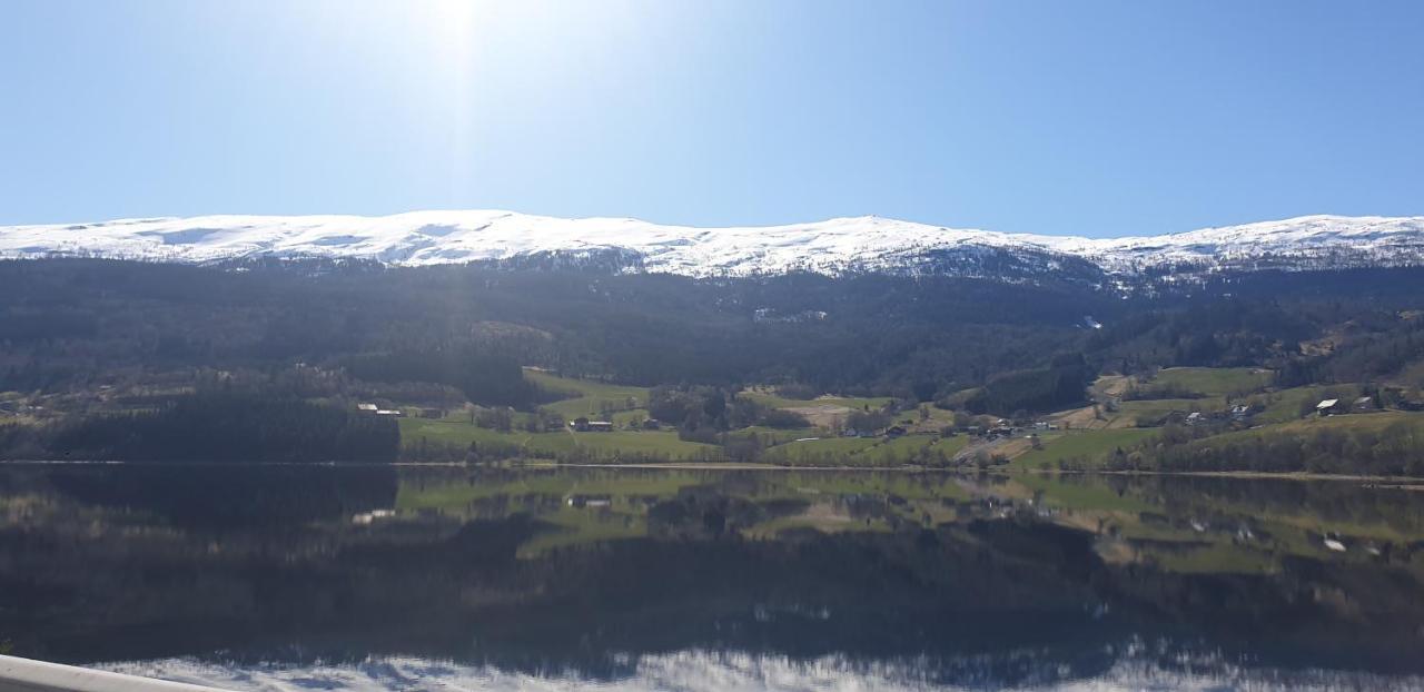 New And Exclusive Cottage In Voss With A Great View Скулестадмо Экстерьер фото